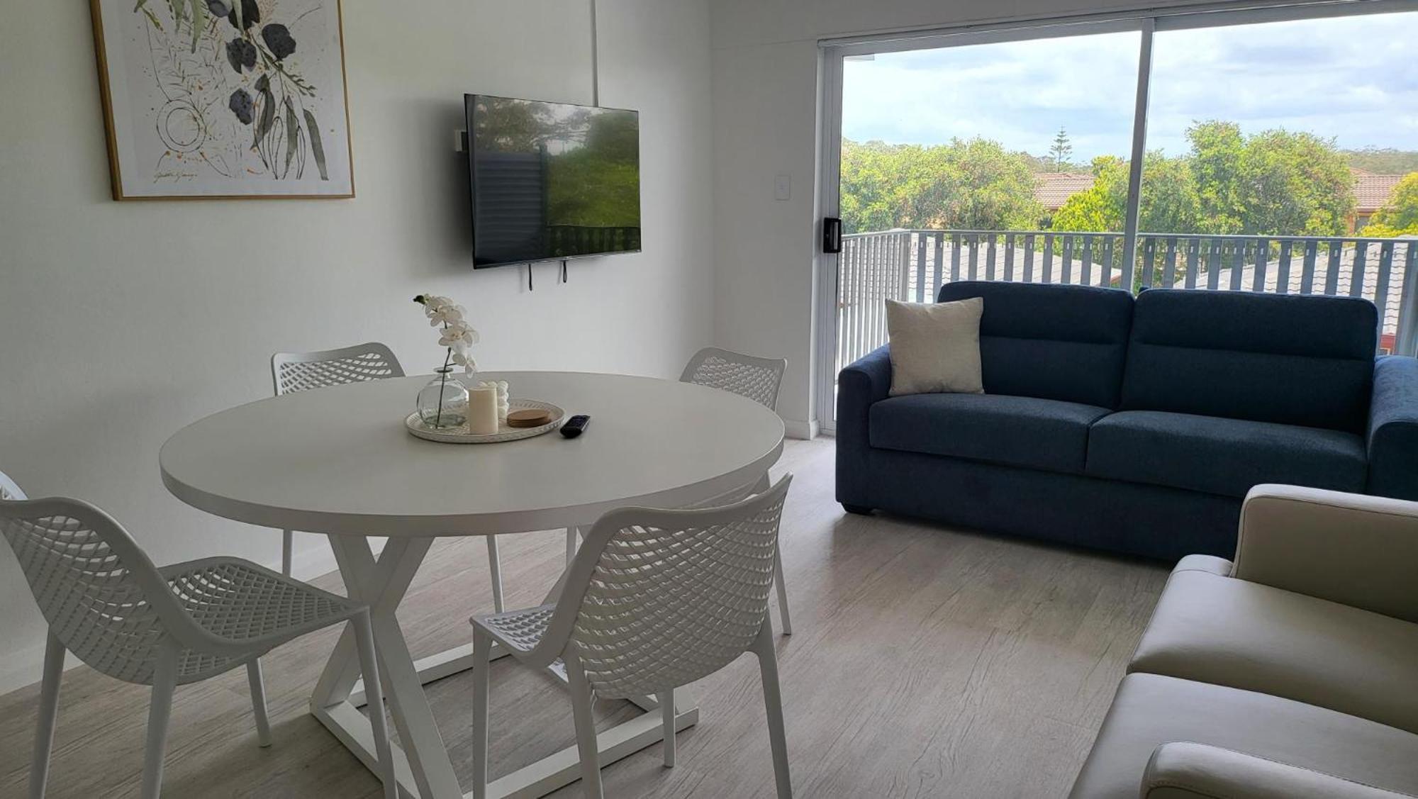 Husky 19 Beautifully Appointed Apartments - Great Location - In The Heart Of Husky Huskisson Exterior photo